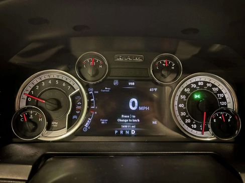 Used 2013 RAM 1500 Sport w/ Sport Premium Group image 38