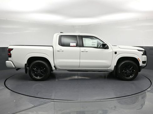 New 2026 Nissan Frontier SV AWD/4WD image 27
