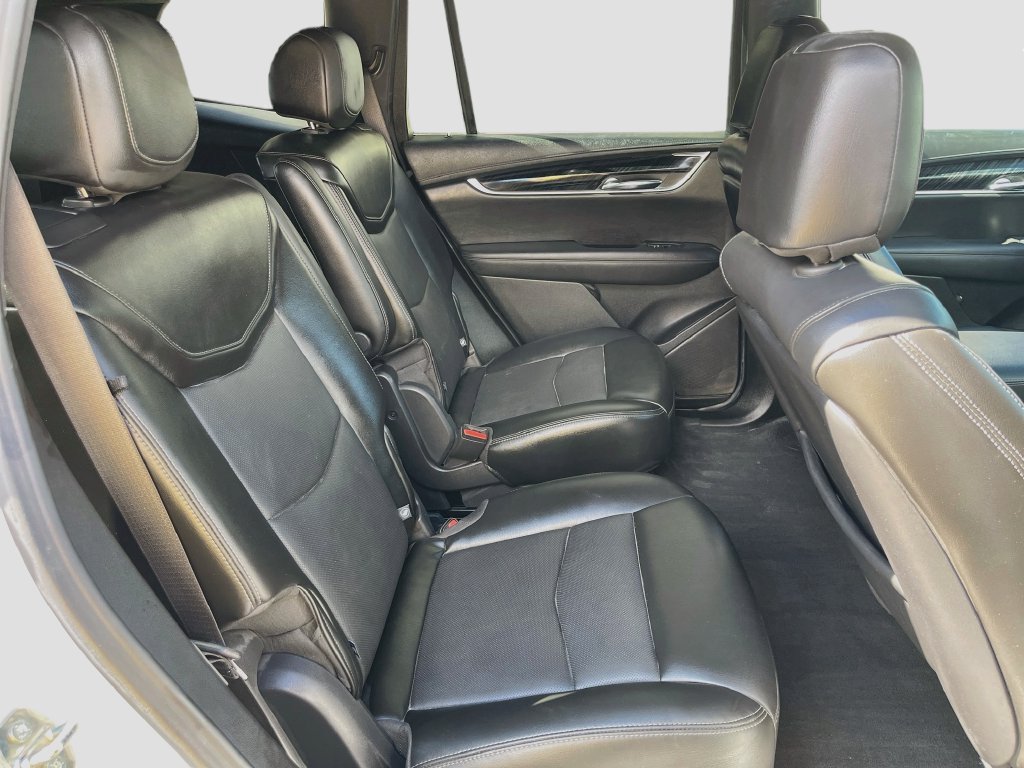 Used 2024 Cadillac XT6 Premium Luxury w/ LPO, Floor Liner Package AWD/4WD image 30