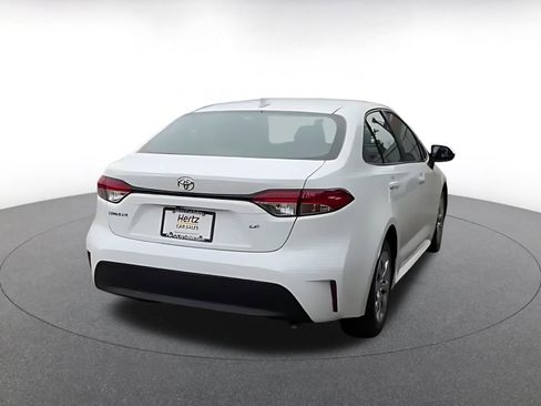 Used 2023 Toyota Corolla LE FWD image 9