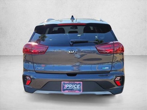 Used 2020 Kia Niro EX image 7