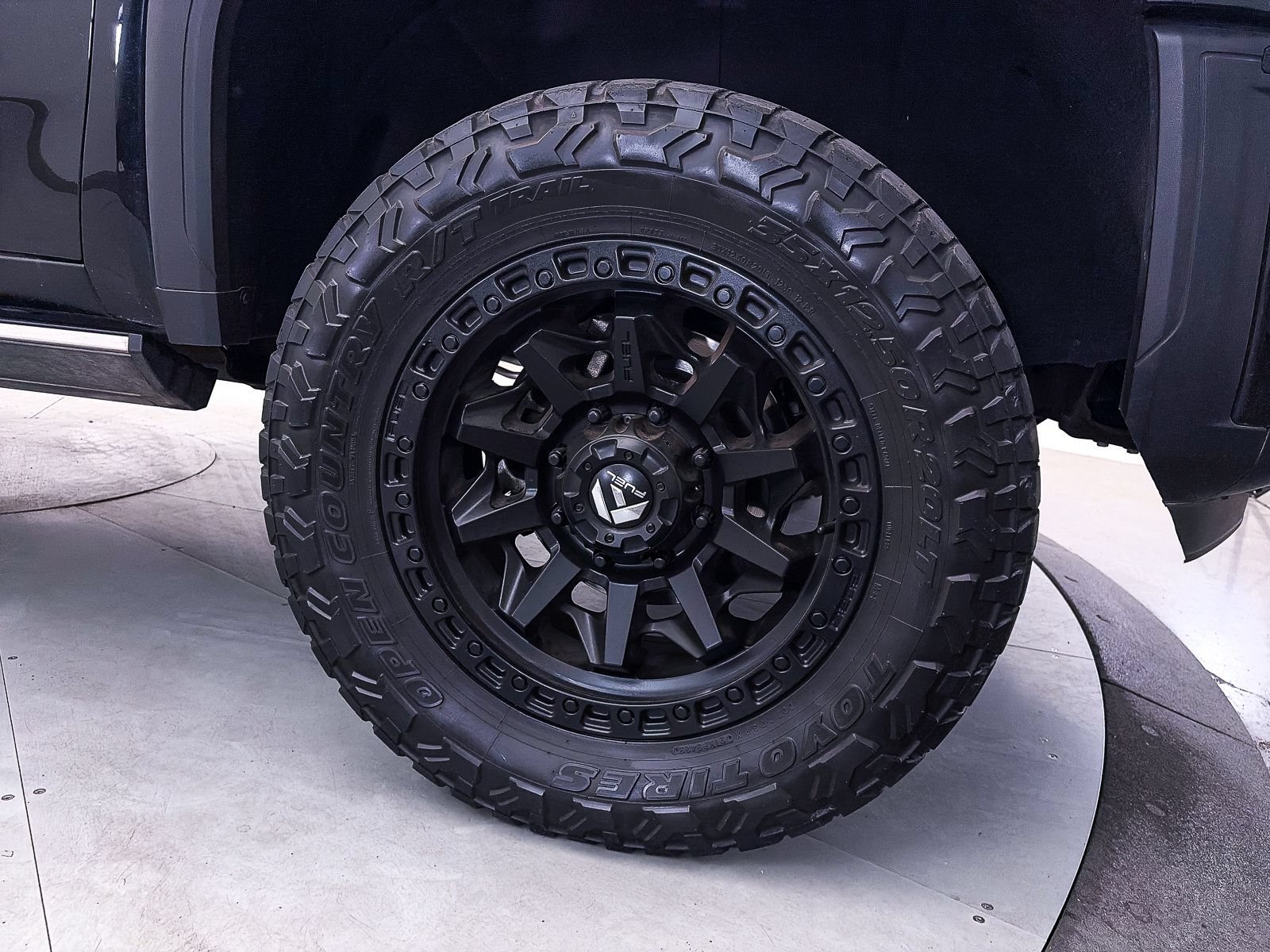 Used 2024 GMC Sierra 2500 Denali Ultimate AWD/4WD image 15