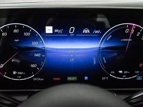 New 2026 Mercedes-Benz GLC 350e 4MATIC image 11