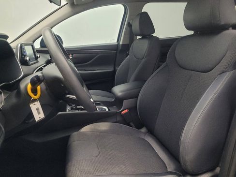 Used 2020 Hyundai Santa Fe SE image 17