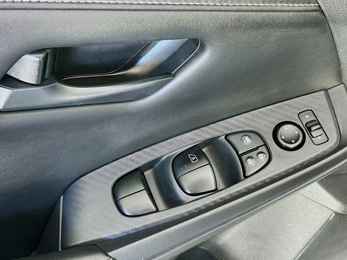 Used 2024 Nissan Sentra S image 15