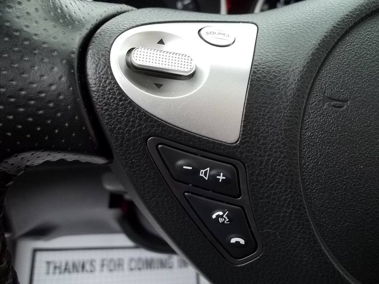 Used 2012 Nissan Juke SL AWD/4WD image 20
