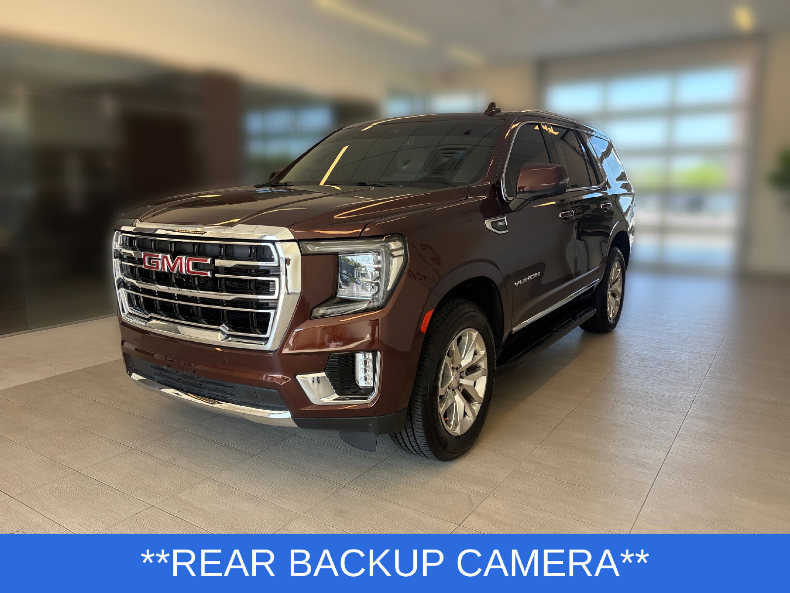 Used 2022 GMC Yukon SLT w/ SLT Premium Package AWD/4WD image 5