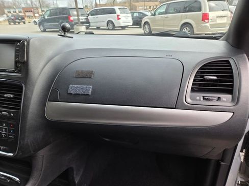 Used 2020 Dodge Grand Caravan GT image 24