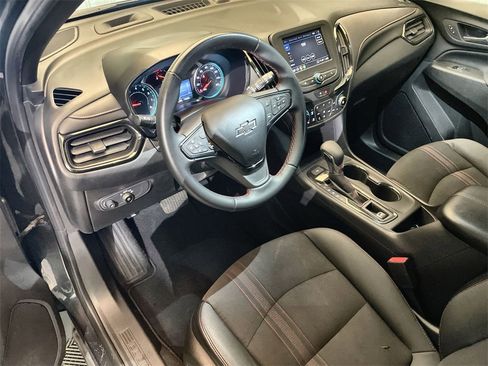 Used 2023 Chevrolet Equinox RS image 10