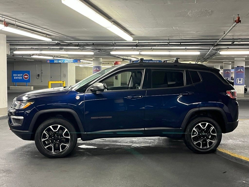 Used 2019 Jeep Compass Trailhawk w/ Leather Interior Group AWD/4WD image 30