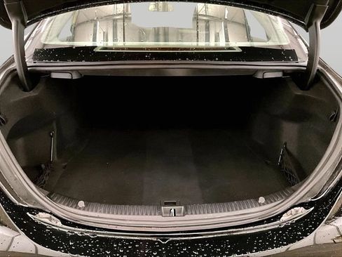 Used 2018 Mercedes-Benz C 300 4MATIC Sedan image 33