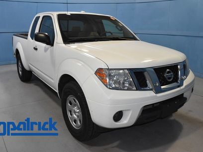 Used 2015 Nissan Frontier SV