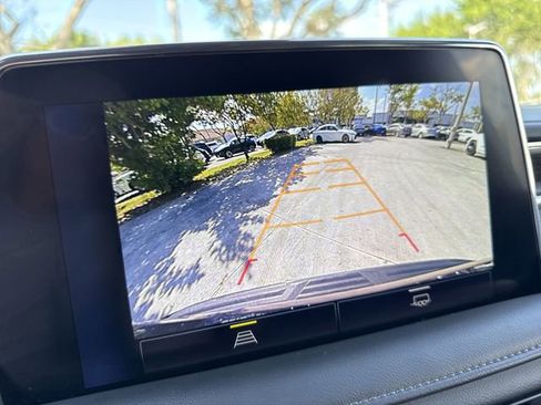 Used 2024 Chevrolet Tahoe LT image 17