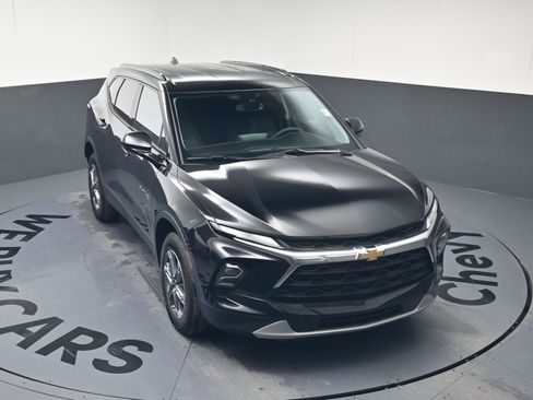 Certified 2024 Chevrolet Blazer LT w/ Convenience Package image 30