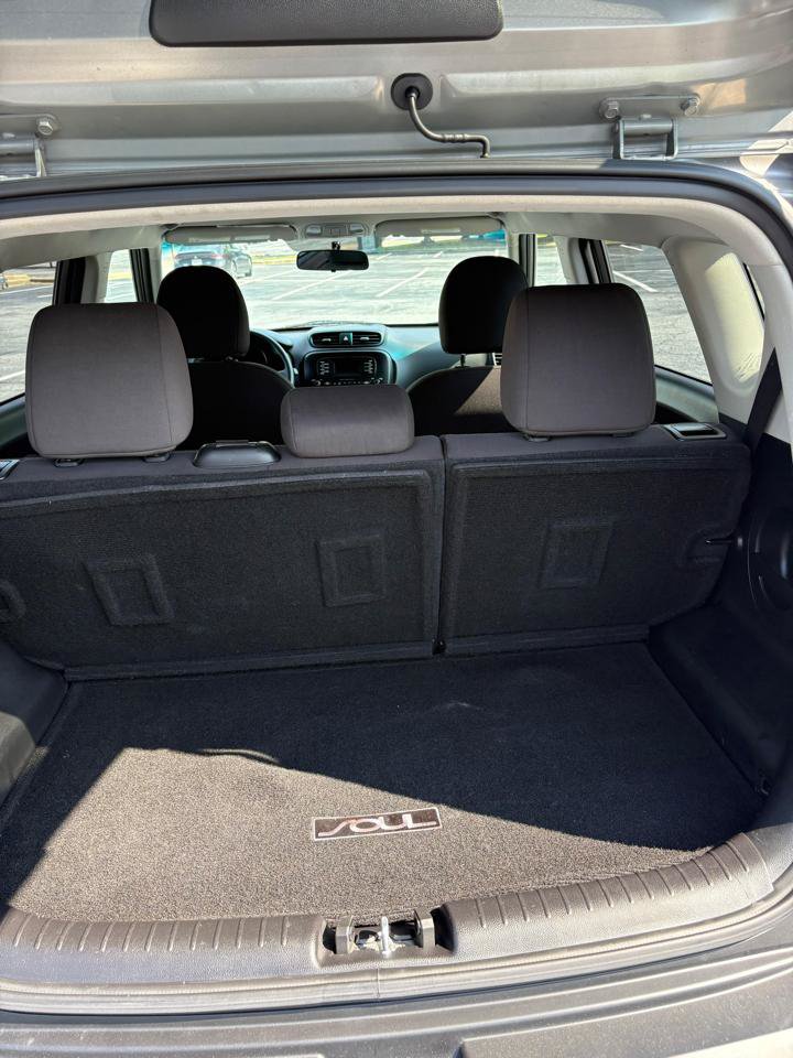 Used 2016 Kia Soul FWD image 21