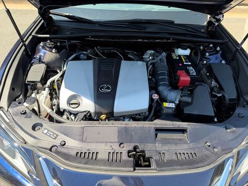 Used 2023 Lexus ES 350 w/ Premium Package image 6