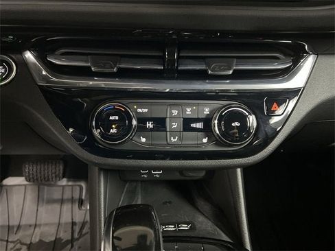 Certified 2024 Buick Envista Sport Touring w/ Convenience I Package image 17