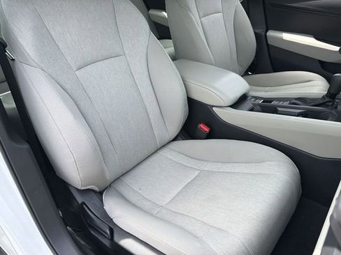 Used 2025 Honda Accord SE image 32