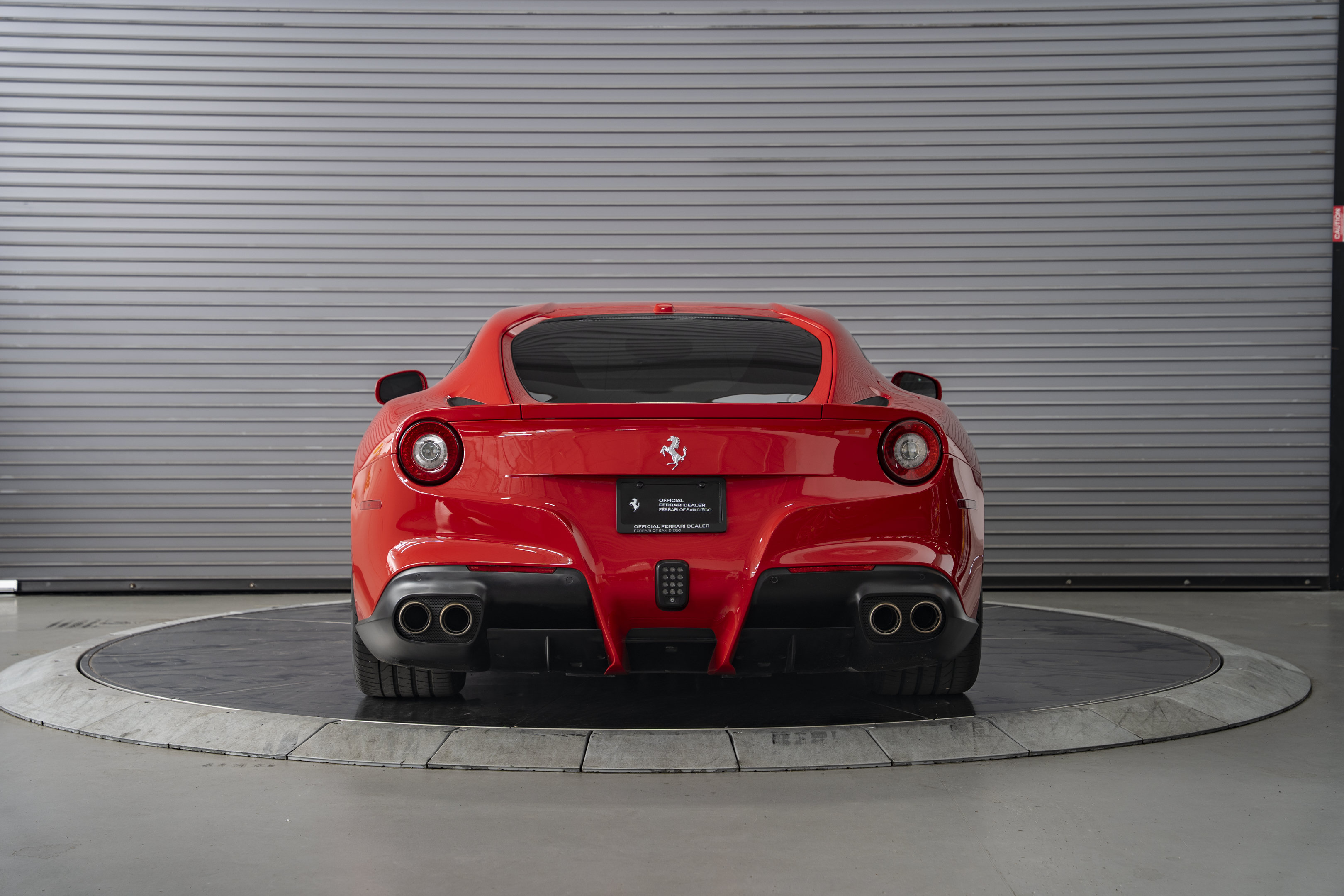 Certified 2015 Ferrari F12 Berlinetta RWD image 4