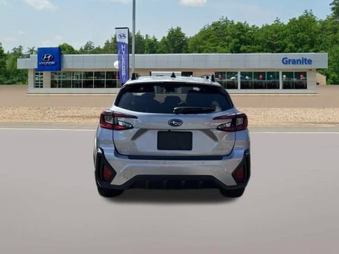 Used 2025 Subaru Crosstrek 2.5i Limited AWD/4WD image 9