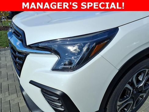 New 2025 Subaru Ascent Limited image 9