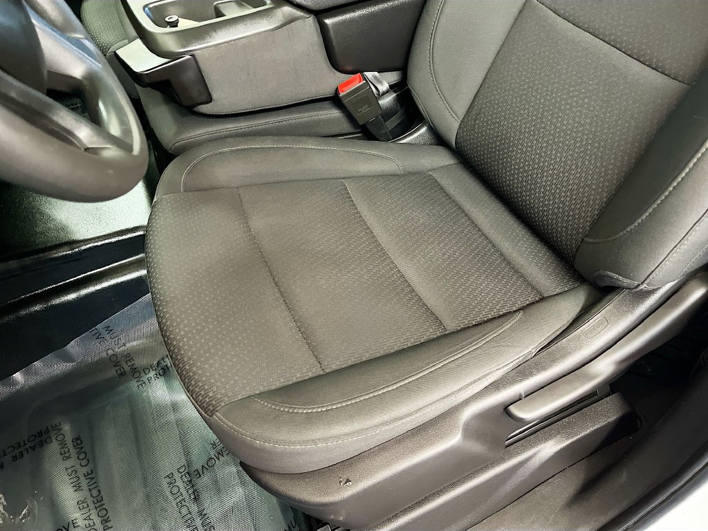 Used 2024 Chevrolet Silverado 1500 W/T w/ WT Value Package AWD/4WD image 19