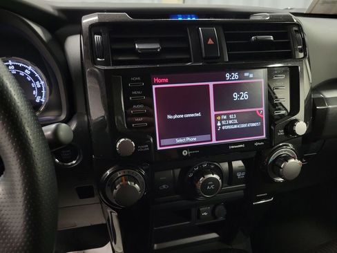 Used 2023 Toyota 4Runner TRD Off-Road image 14