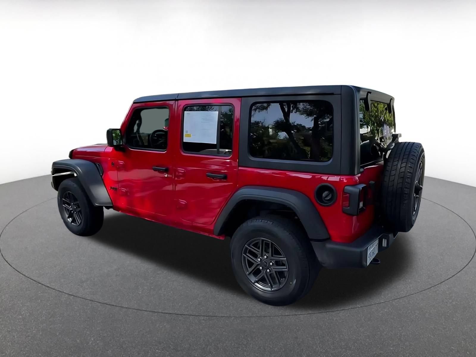 Used 2025 Jeep Wrangler Unlimited Sport AWD/4WD image 9