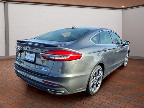 Used 2020 Ford Fusion Titanium image 8