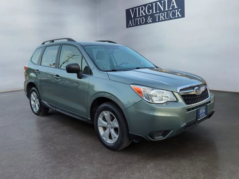 Used 2016 Subaru Forester 2.5i w/ Alloy Wheel Package AWD/4WD image 5
