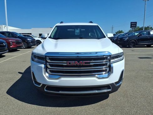 Used 2020 GMC Acadia SLE w/ Driver Convenience Package FWD image 2