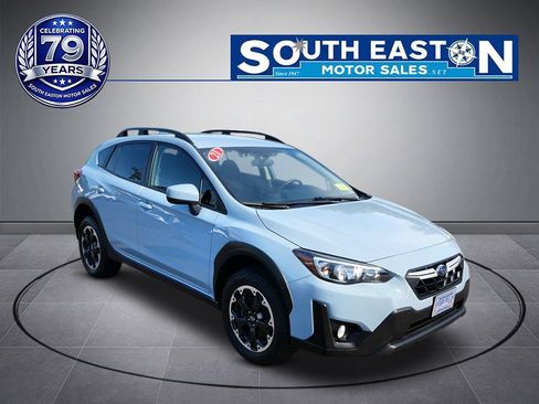 Used 2021 Subaru Crosstrek 2.0i Premium AWD/4WD image 2
