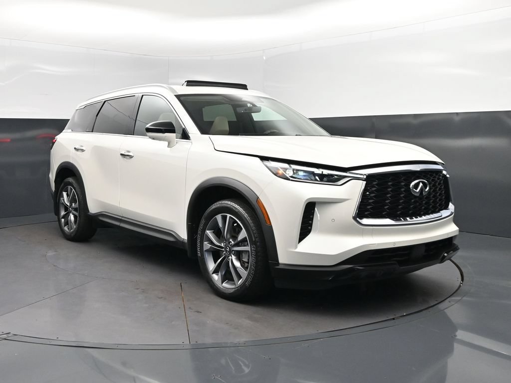 Used 2024 INFINITI QX60 Luxe FWD image 9