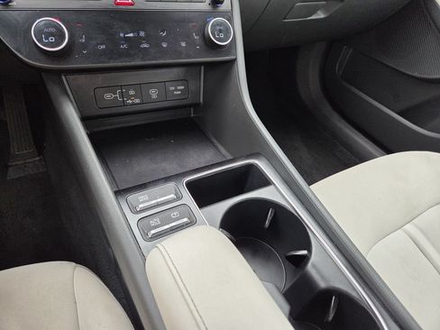 Used 2024 Hyundai Sonata SEL FWD image 14