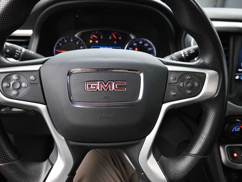 Used 2023 GMC Acadia SLE w/ Driver Convenience Package AWD/4WD image 7