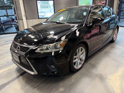 Used 2015 Lexus CT 200h FWD image 3