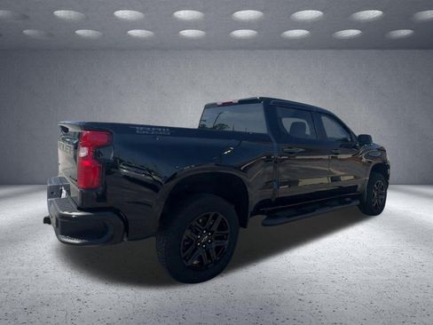Used 2025 Chevrolet Silverado 1500 Custom Trail Boss w/ Midnight Edition AWD/4WD image 8