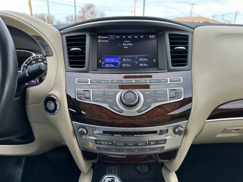 Used 2019 INFINITI QX60 Luxe w/ Sensory Package AWD/4WD image 14