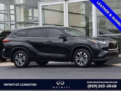 Used 2023 Toyota Highlander XLE