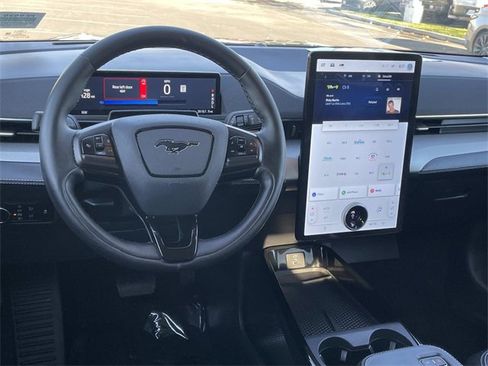 Used 2023 Ford Mustang Mach-E Select image 6