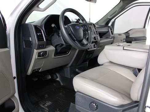 Used 2022 Ford F350 XL w/ Power Equipment Group image 15