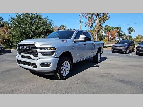 New 2026 RAM 2500 Big Horn AWD/4WD image 38
