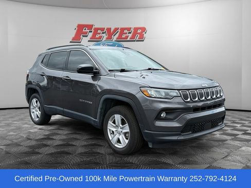 Used 2022 Jeep Compass Latitude AWD/4WD image 4