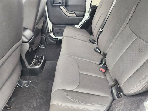 Used 2017 Jeep Wrangler Unlimited Sport w/ Quick Order Package 24S image 28