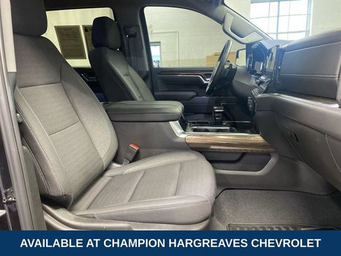 Certified 2025 Chevrolet Silverado 1500 LT Trail Boss w/ Dark Appearance Package AWD/4WD image 36