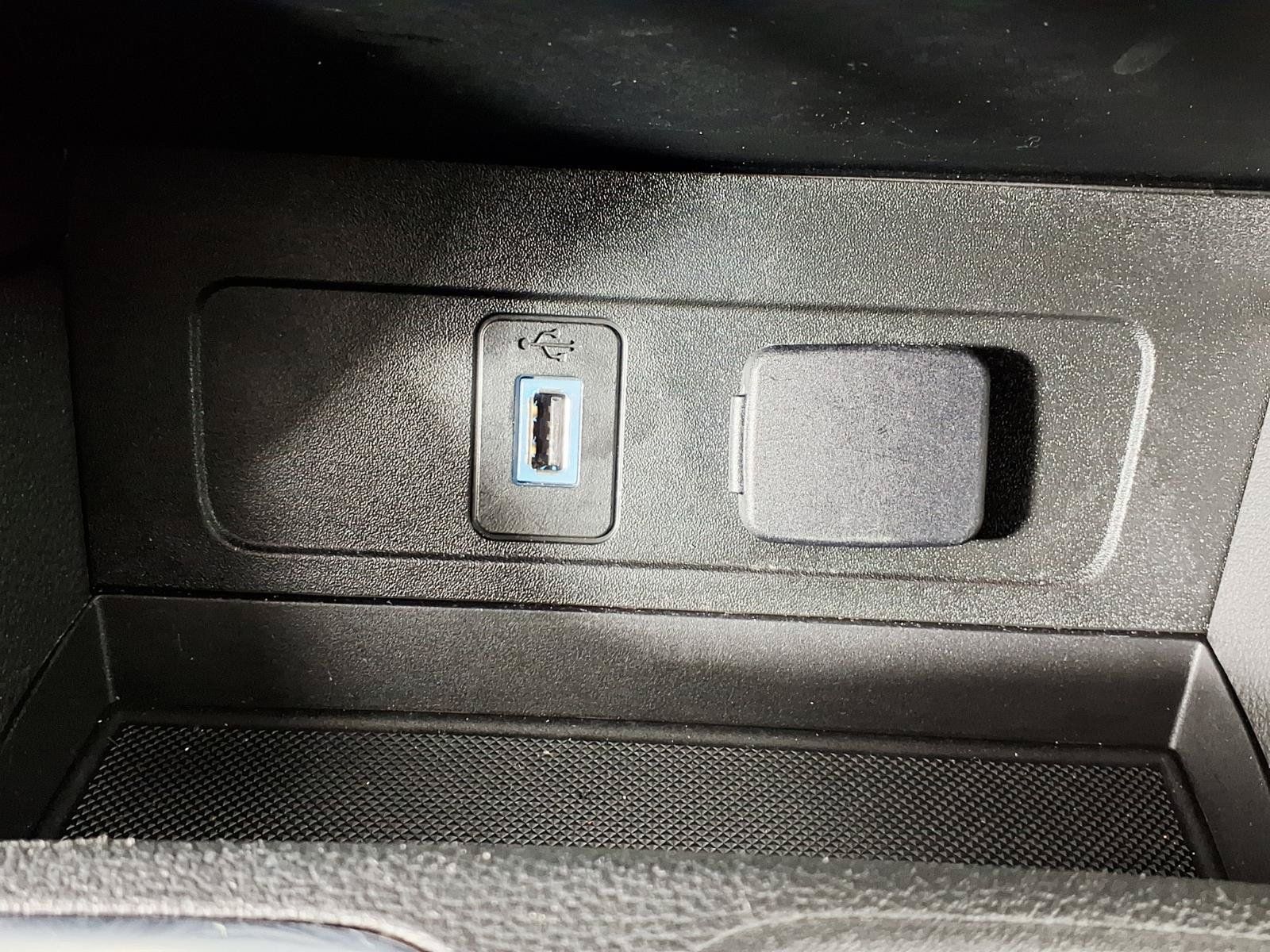 Used 2019 Ford Escape SEL FWD image 22