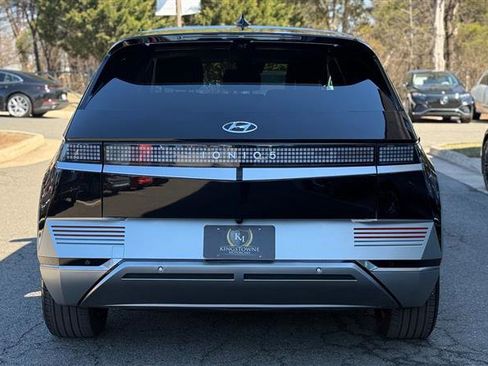 Used 2024 Hyundai Ioniq 5 Limited image 4