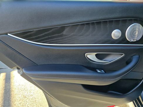 Used 2023 Mercedes-Benz E 450 4MATIC Sedan image 21