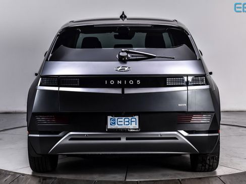 Used 2024 Hyundai Ioniq 5 SEL image 5