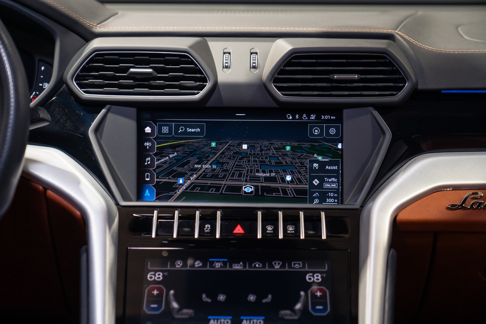 Used 2019 Lamborghini Urus AWD/4WD image 37